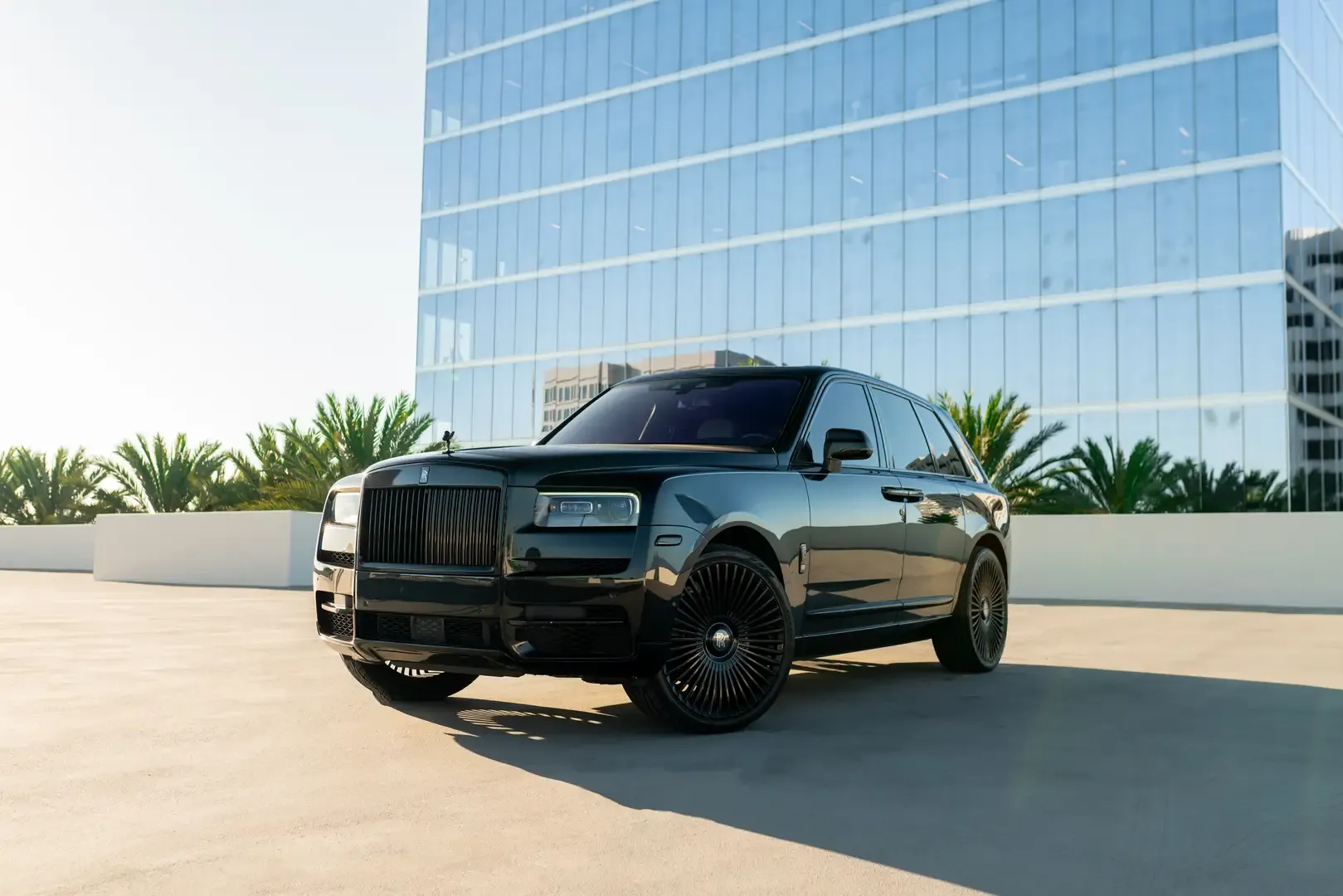 Black Rolls-Royce Cullinan